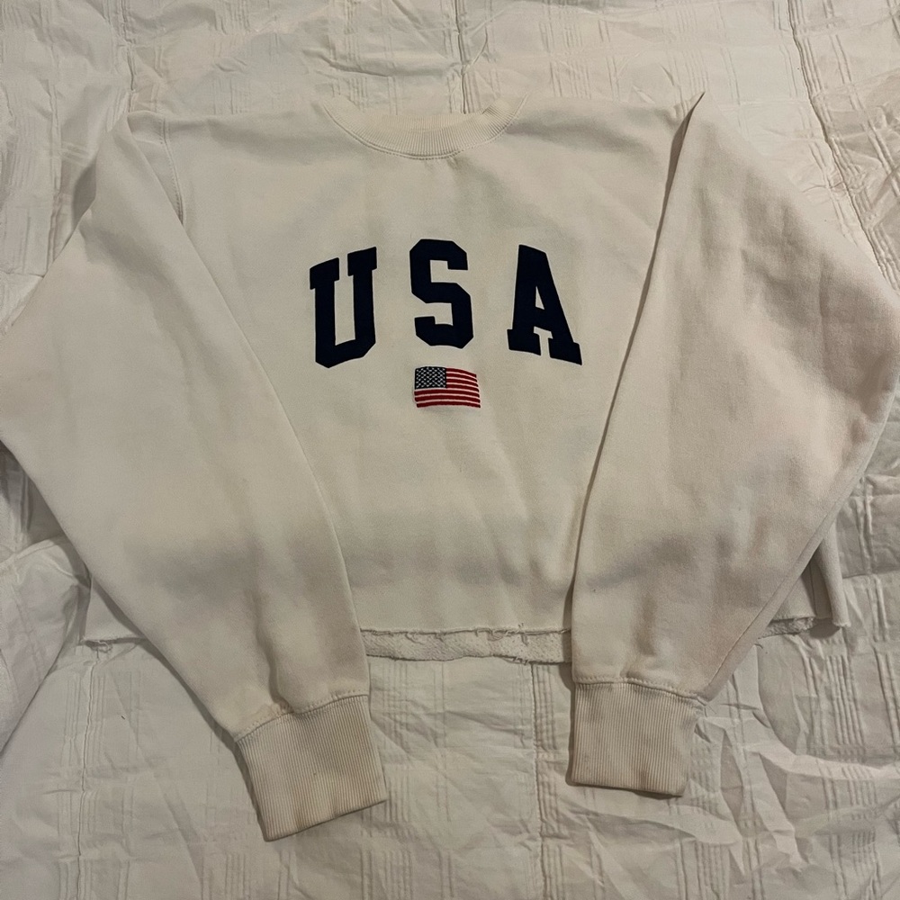 Brandy Melville USA sweatshirt